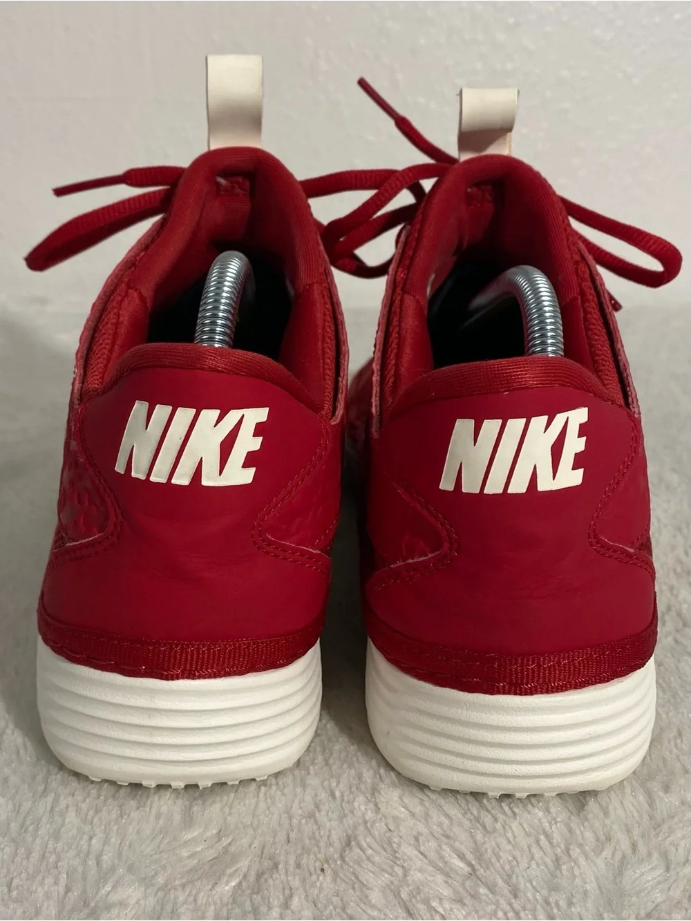Nike Solarsoft Moccasin Sneakers Men’s Size 10 Red White